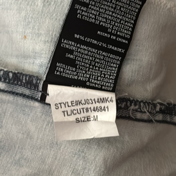 KUT From the Kloth Upcycled Denim Jacket - Pink Beautiful Trauma Tour 2018 - M - Picture 4 of 8